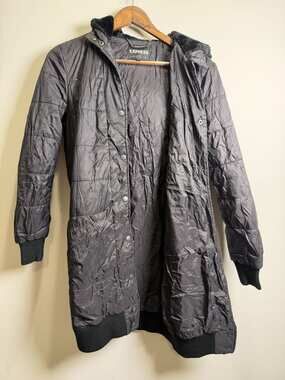 Womens Express Gray Long Quilted Puffer Coat with Black Fleece-Lined Collar